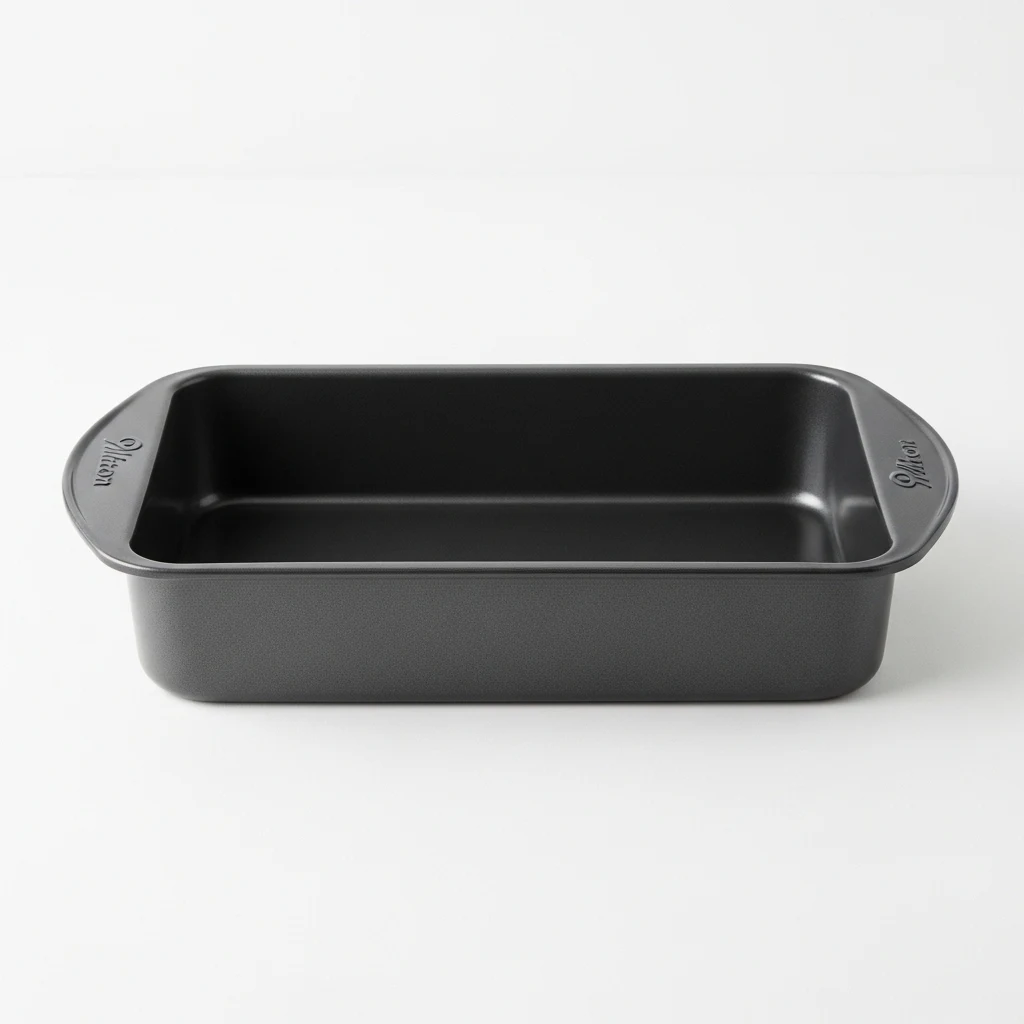 Wilton 9x13 nonstick cake pan image 3